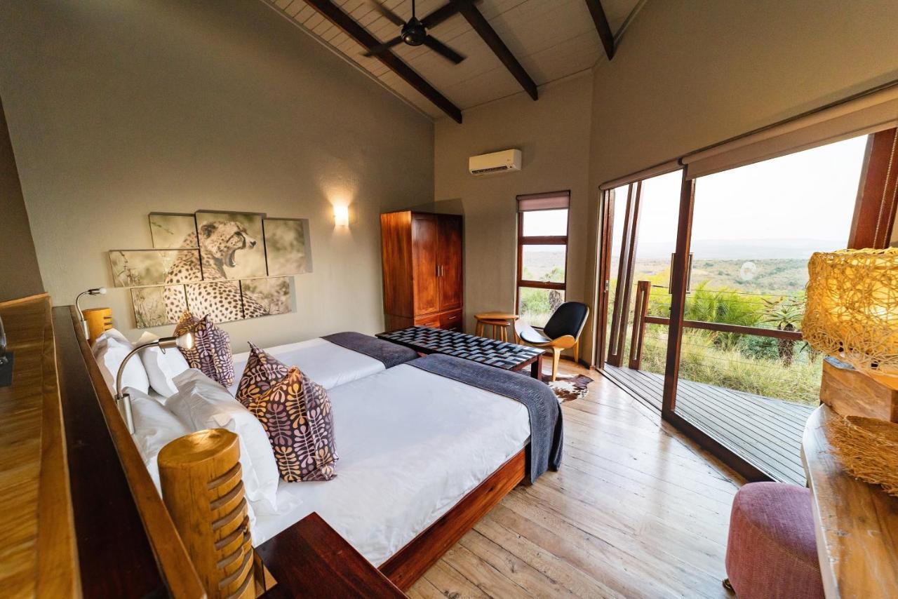 Rhino Ridge Safari Lodge KwaNompondo Luaran gambar