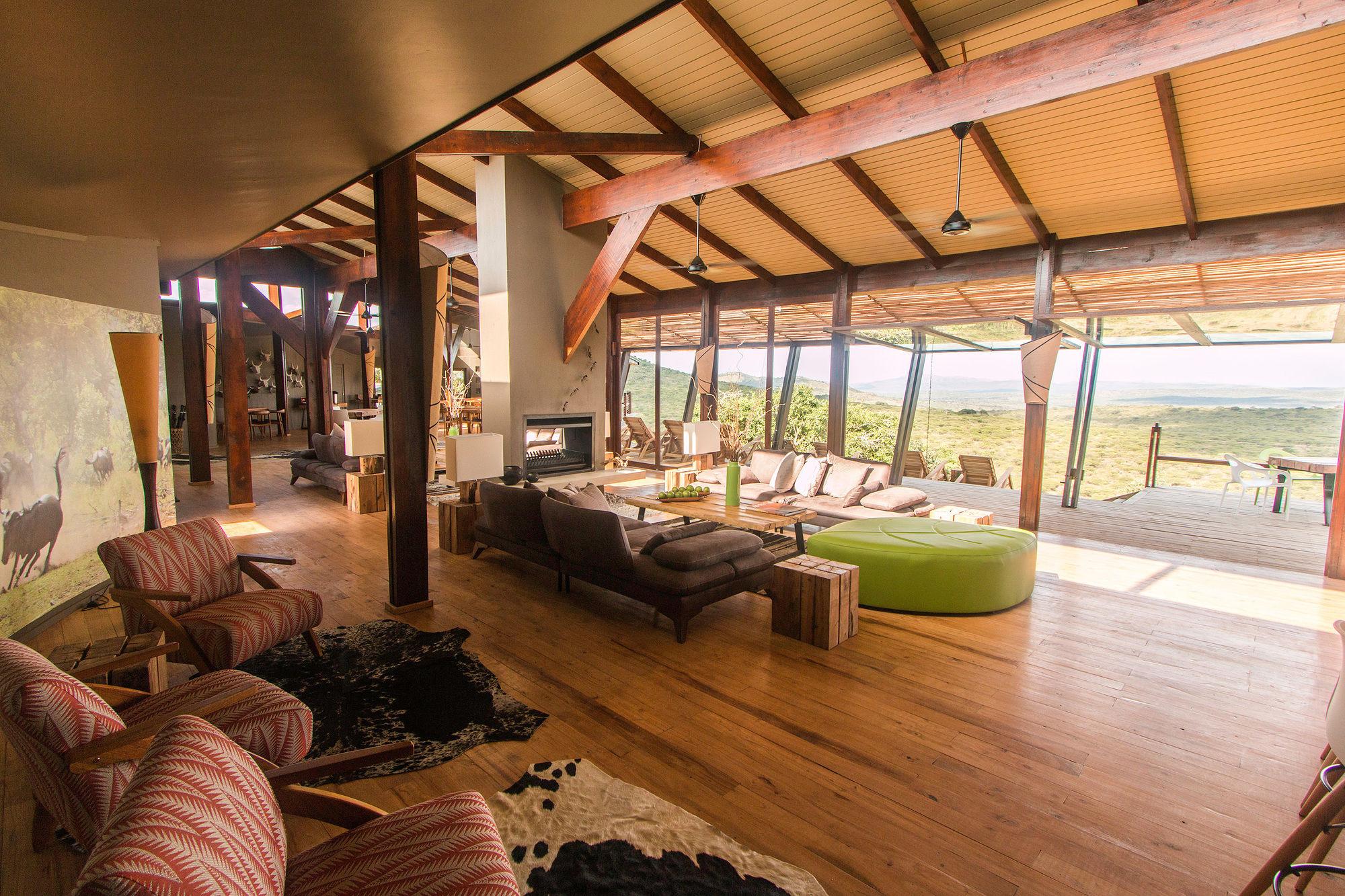 Rhino Ridge Safari Lodge KwaNompondo Luaran gambar