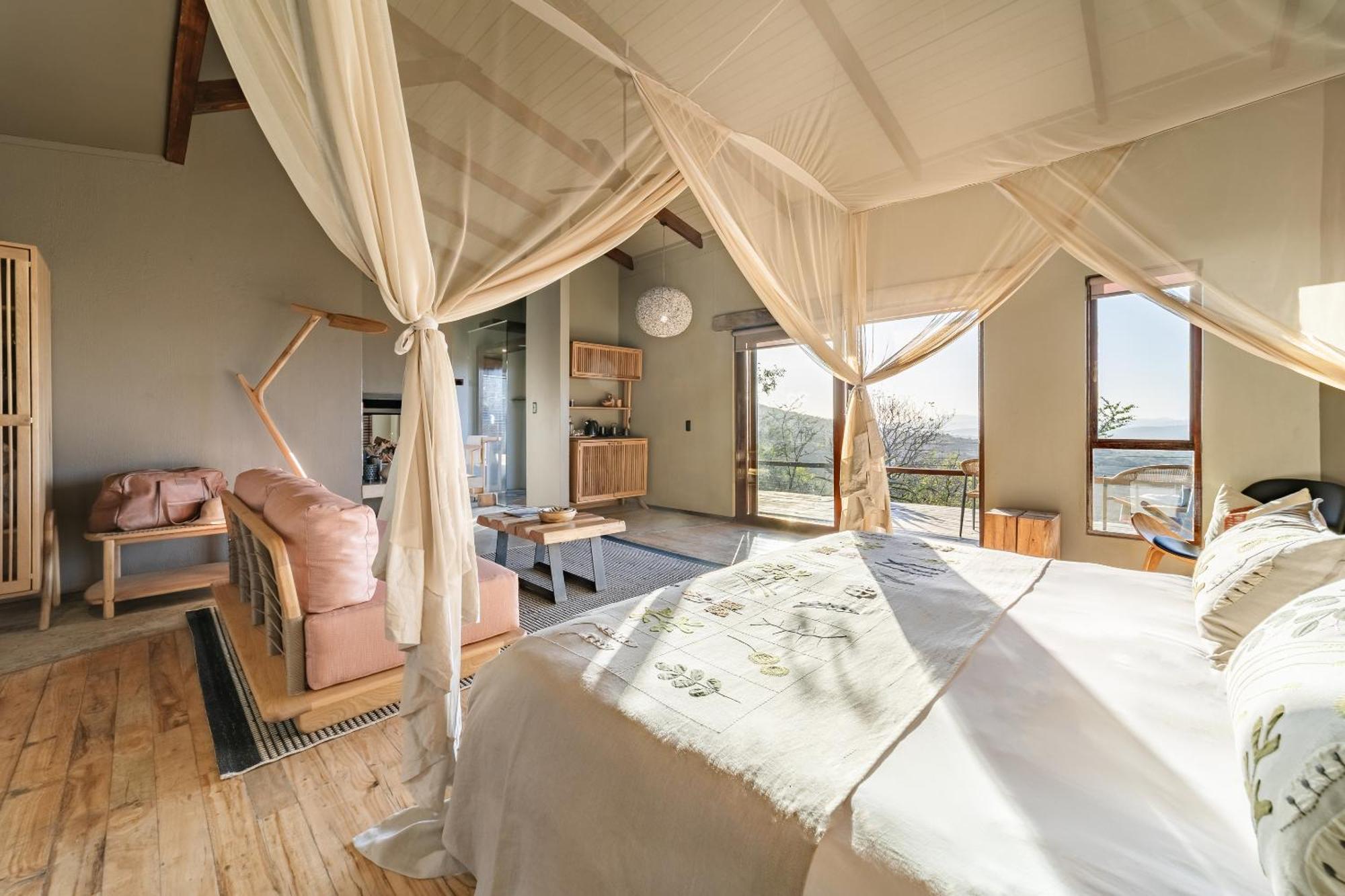 Rhino Ridge Safari Lodge KwaNompondo Luaran gambar