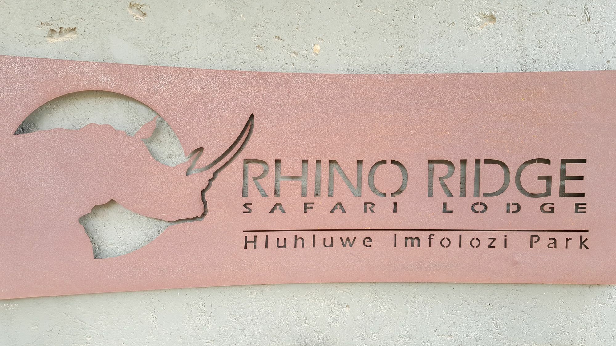 Rhino Ridge Safari Lodge KwaNompondo Luaran gambar